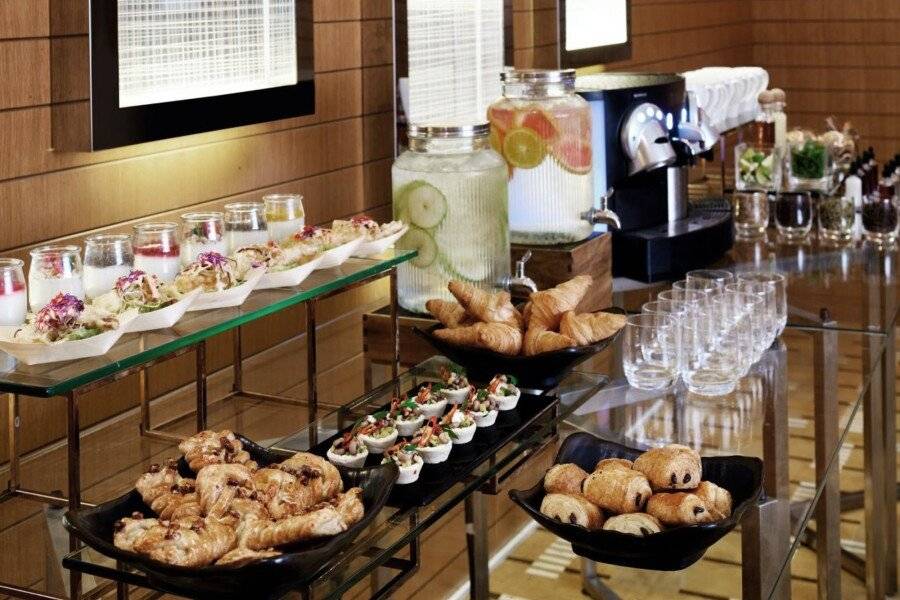 Novotel Al Barsha breakfast