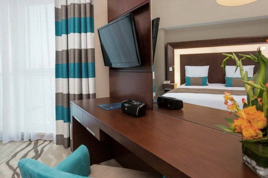 Novotel Al Barsha hotel bedroom