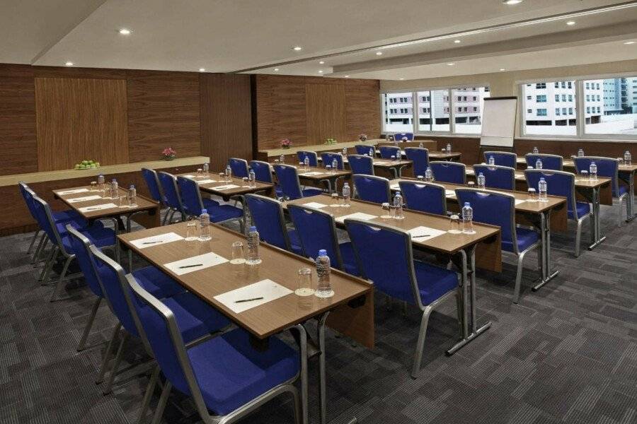 DoubleTree by Hilton Hotel and Residences – Al Barsha conference room,meeting room