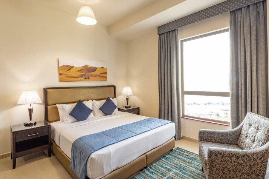 Roda Amwaj Suites Jumeirah Beach Residence hotel bedroom