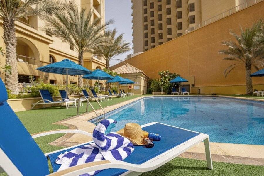 Roda Amwaj Suites Jumeirah Beach Residence outdoor pool