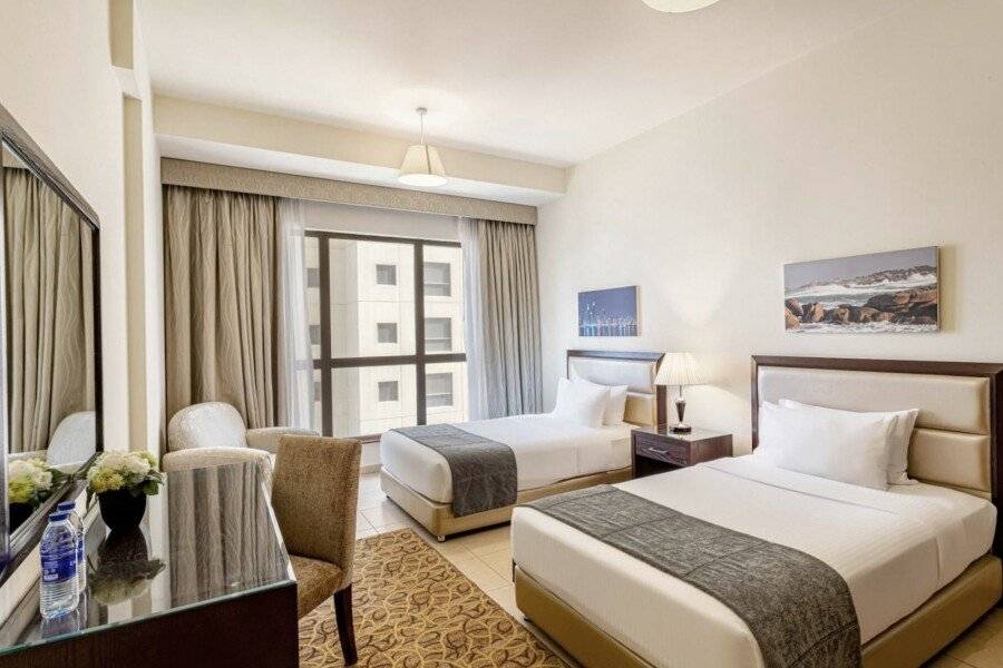 Roda Amwaj Suites Jumeirah Beach Residence hotel bedroom