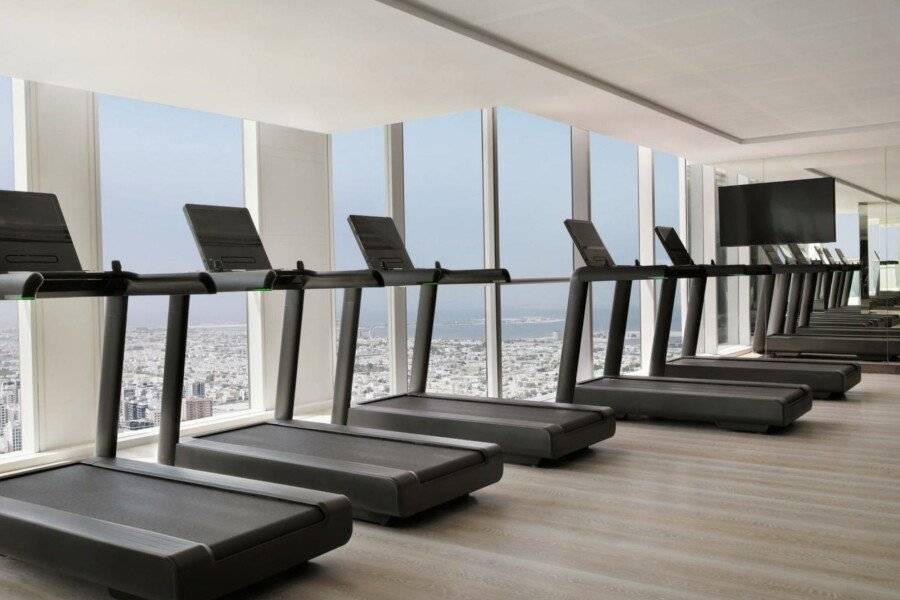 Sheraton Grand Hotel, fitness centre