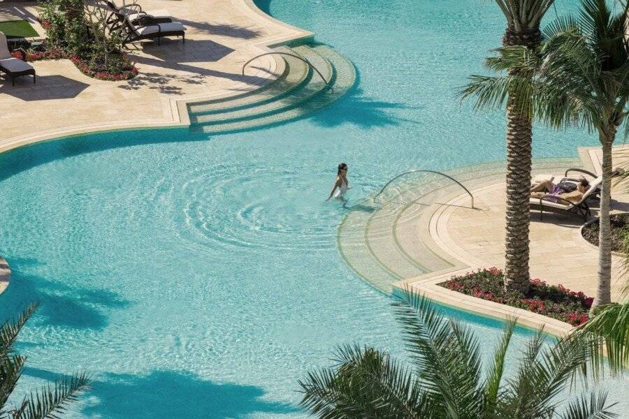 Four Seasons Resort at Jumeirah Beach outdoor pool,spa