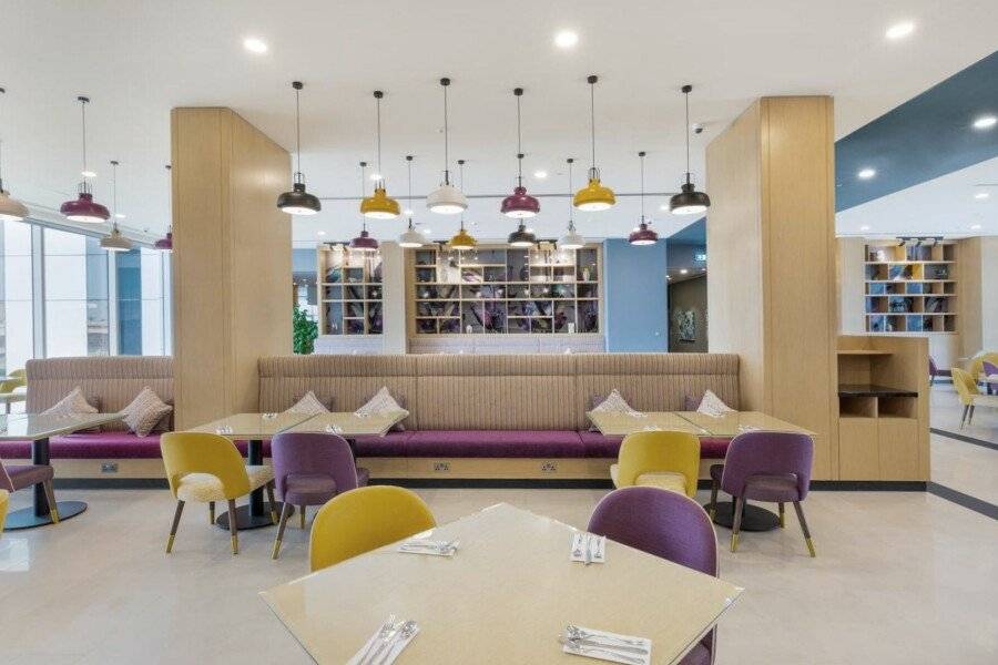 Premier Inn Ibn Battuta Mall restaurant