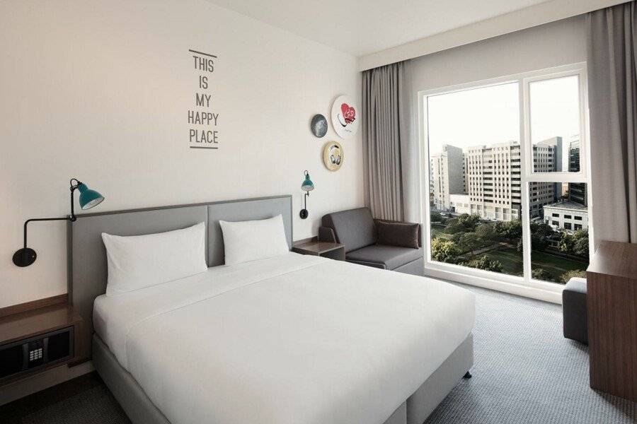 Rove City Centre, Deira hotel bedroom