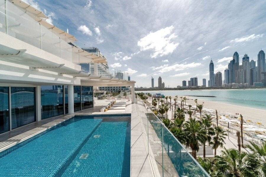 FIVE Palm Jumeirah infinity pool,ocean view