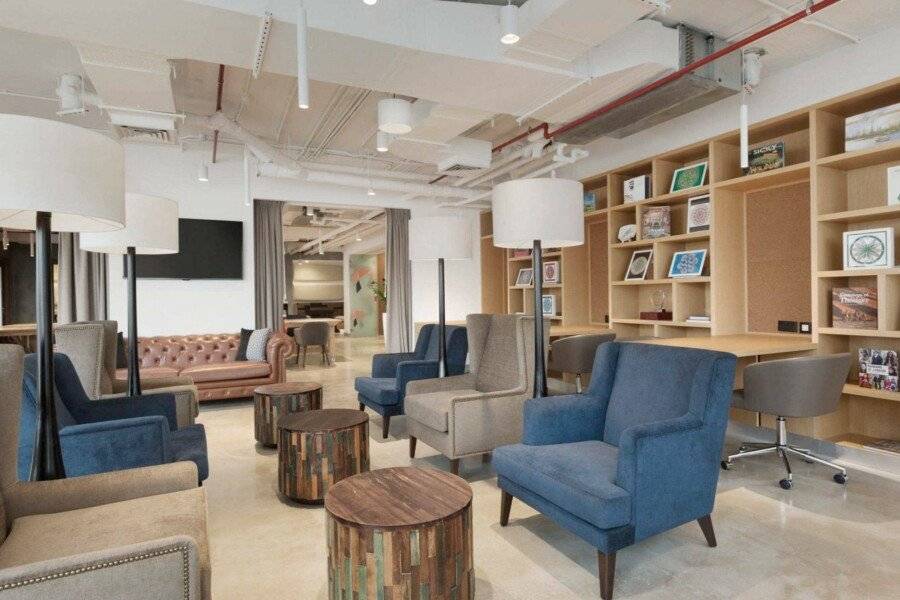 TRYP by Wyndham Dubai lobby