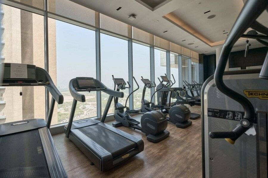 Waldorf Astoria International Financial Centre fitness centre