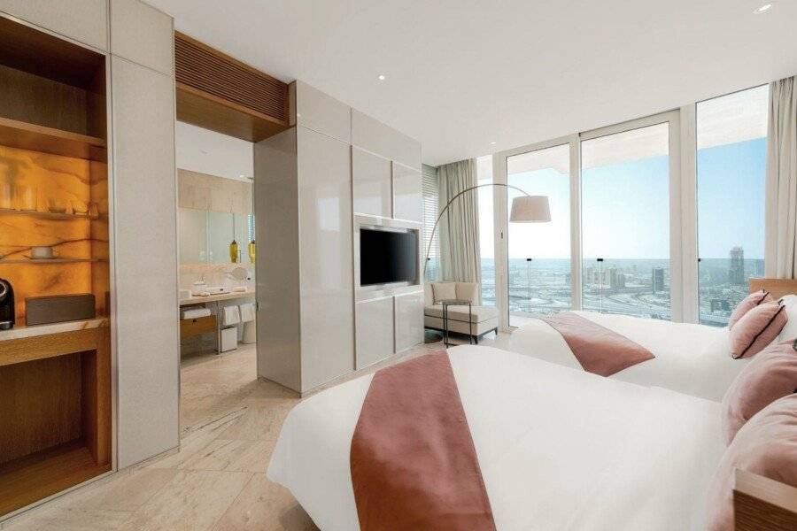 FIVE Jumeirah Village hotel bedroom