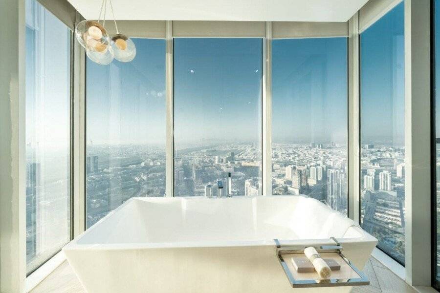 FIVE Jumeirah Village bathtub,ocean view