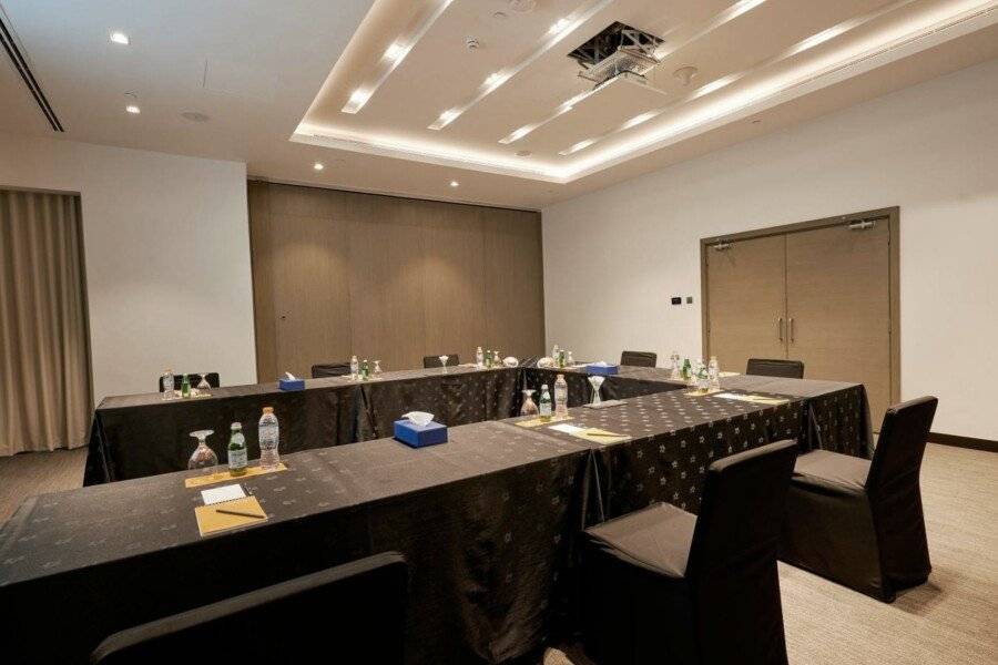 Citymax Hotel Business Bay conference room,meeting room