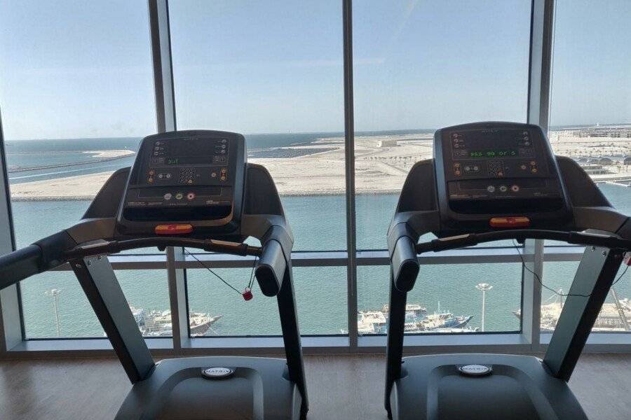 Wyndham Dubai Deira fitness centre,ocean view