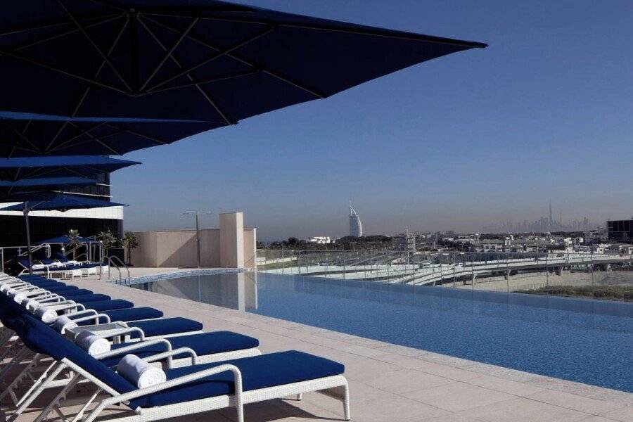 Avani Plus Palm View Dubai Hotel & Suites rooftop pool, infinity pool, outdoor pool, ocean view