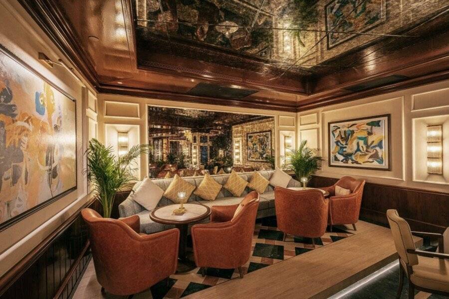 The St. Regis, The Palm lounge