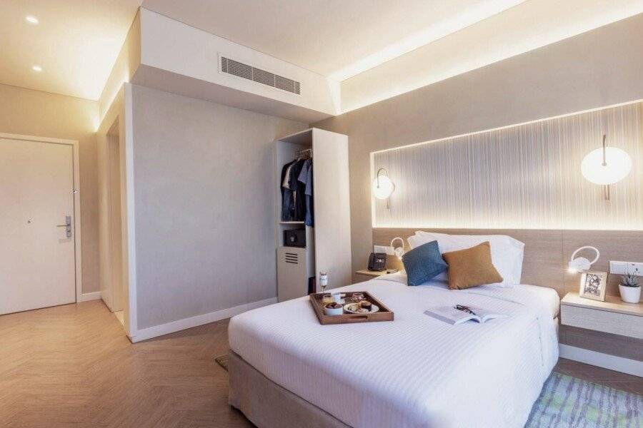 Citadines Culture Village, Waterfront Jadaf hotel bedroom