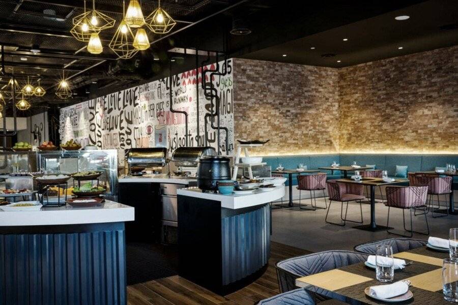 Aloft Dubai Airport restaurant