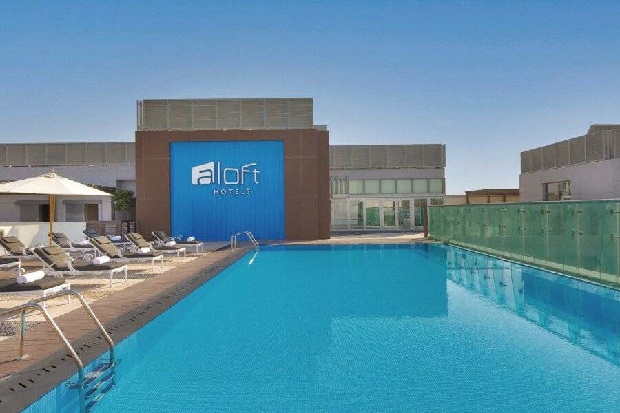 Aloft Dubai Airport rooftop pool,hotel facade