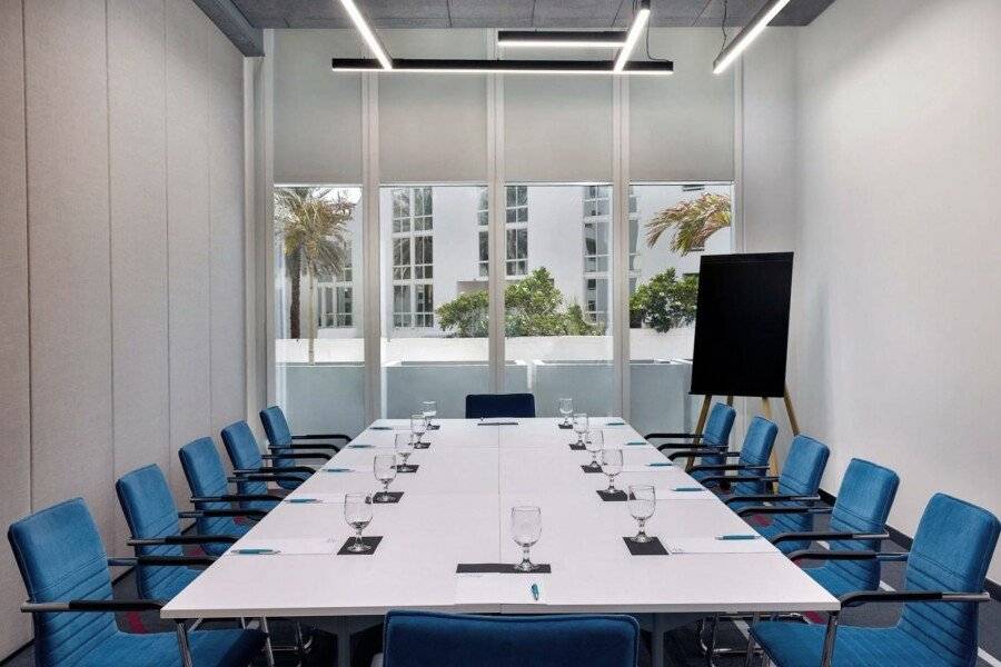 Aloft Dubai Airport conference room,meeting room