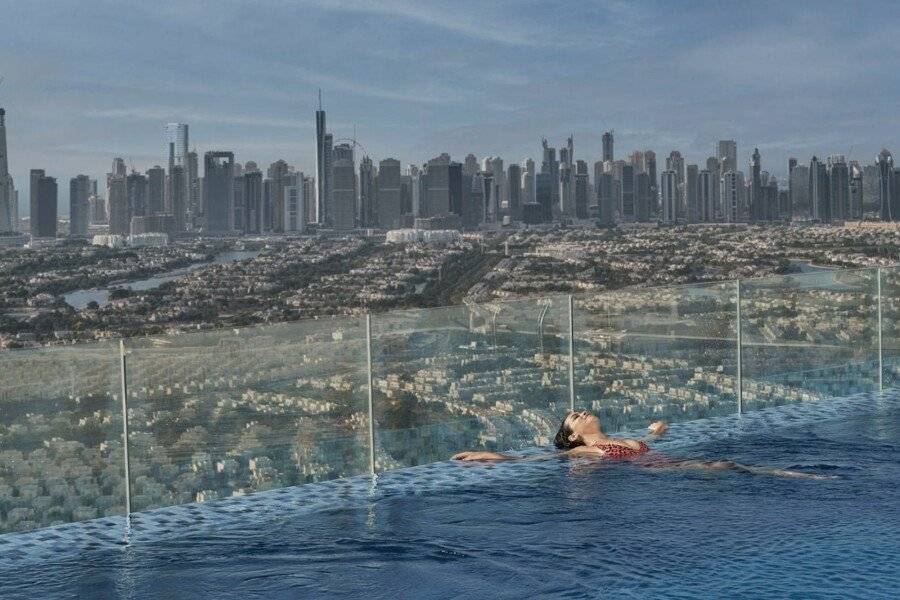 Novotel Jumeirah Village Triangle infinity pool,ocean view