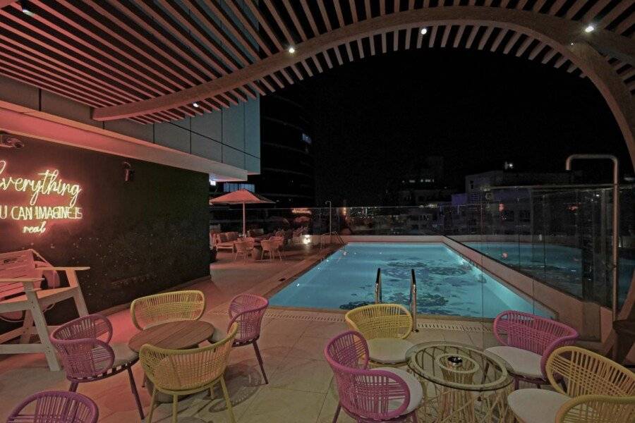 Premier Inn Barsha Heights rooftop pool, outdoor pool, bar