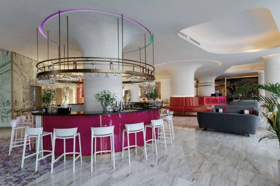 voco Monaco, an IHG Hotel, Adults Only, World Islands lobby, bar