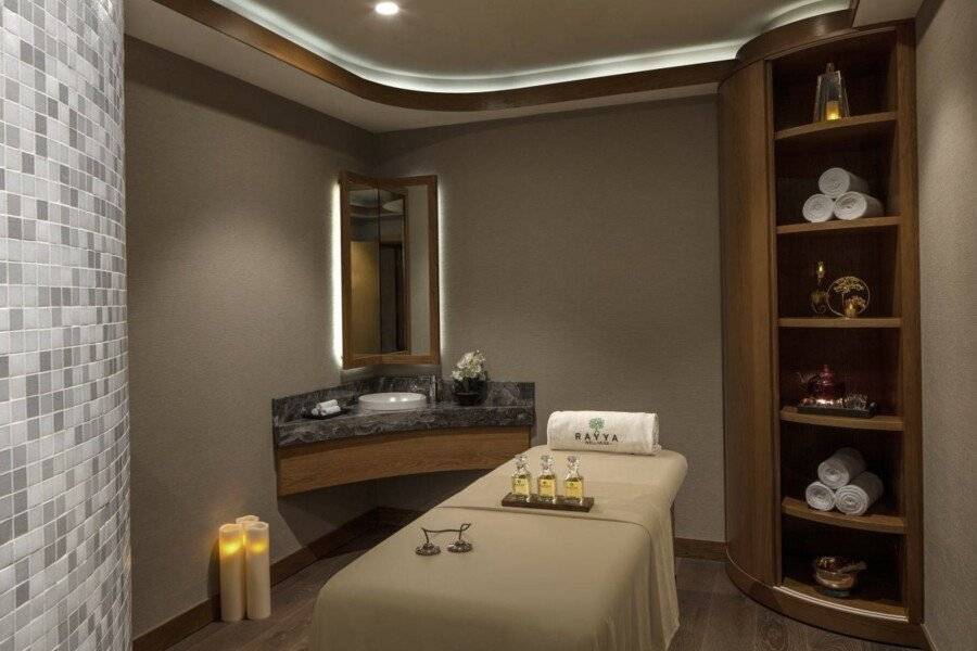 The First Collection Business Bay spa