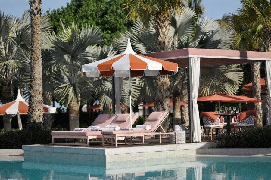 Banyan Tree Dubai at Bluewaters outdoor pool,garden