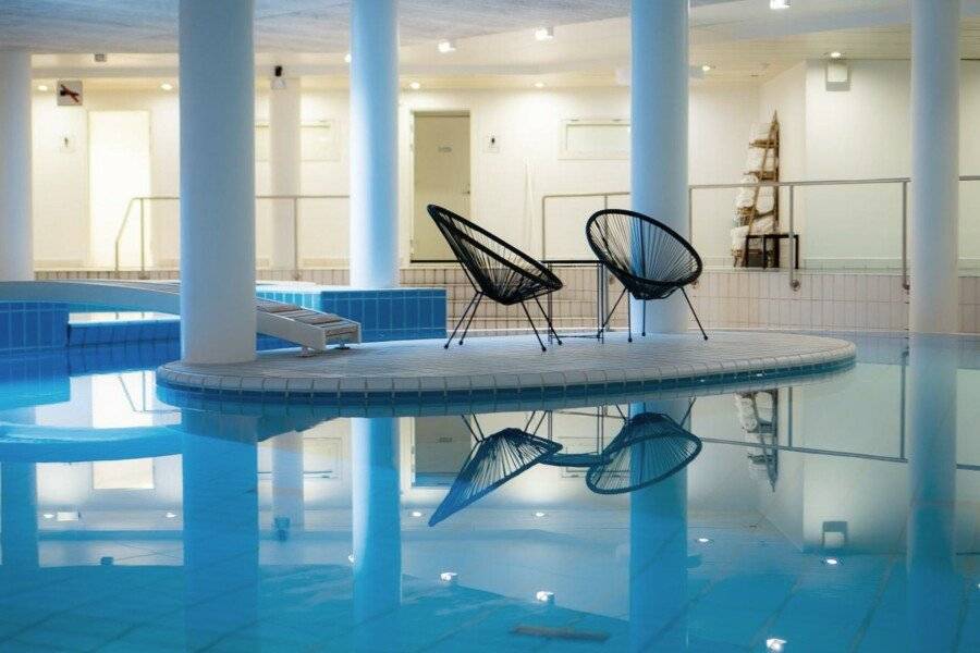 Best Western Plus Park Globetrotter Airport indoor pool,spa