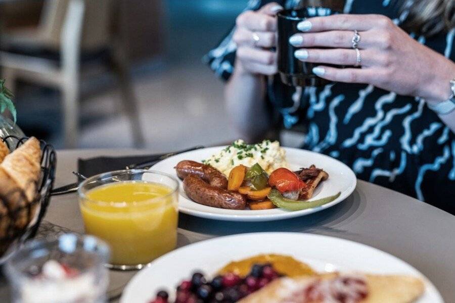 Comfort Hotel Copenhagen Airport breakfast