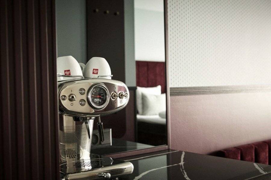 WIDE Hotel 