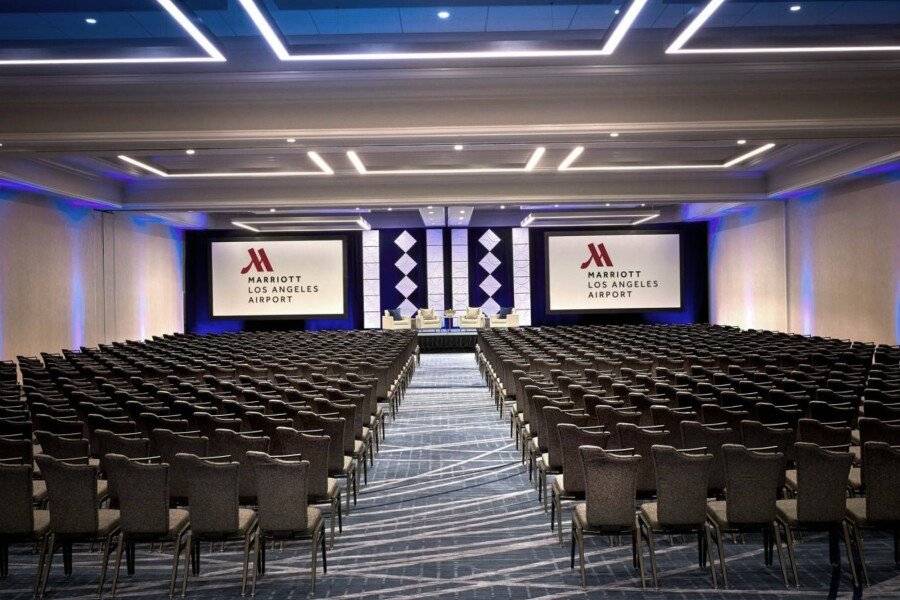 Los Angeles Airport Marriott conference room