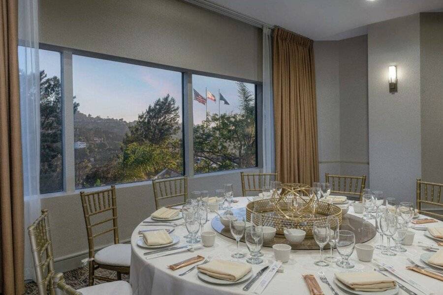 Hilton-Universal City conference room,meeting room,ocean view