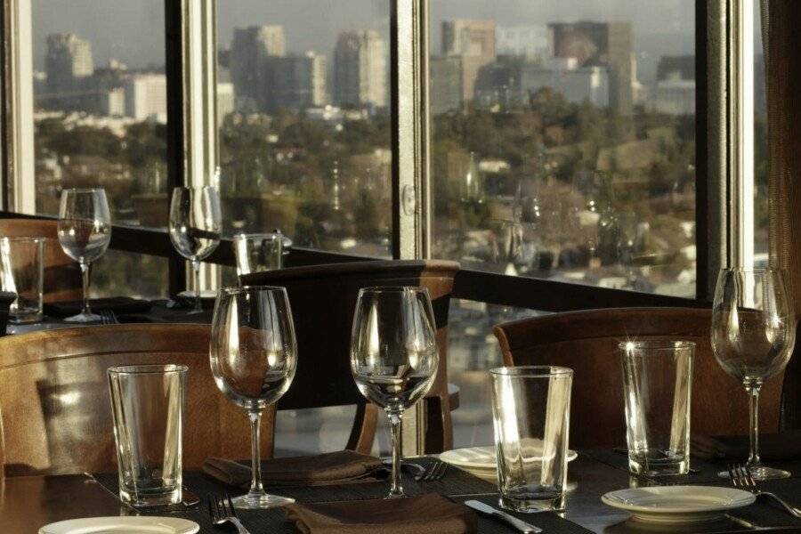 Hotel Angeleno restaurant, ocean view