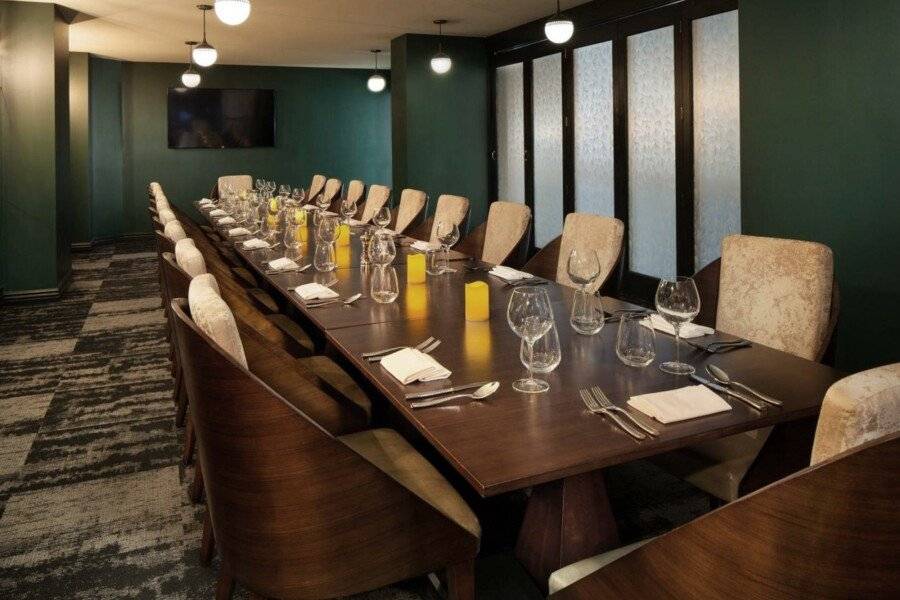 Sheraton Gateway Hotel restaurant,conference room