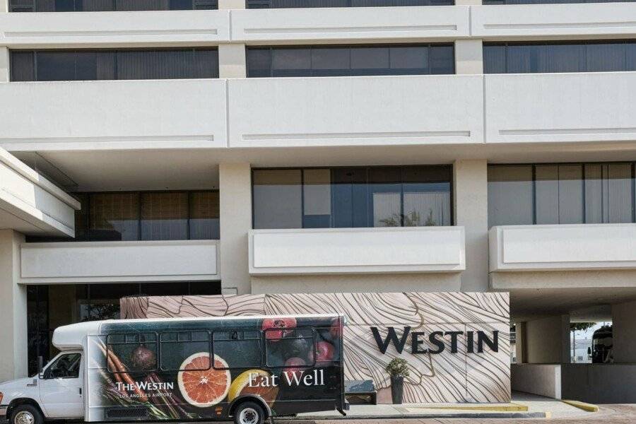 The Westin Airport facade