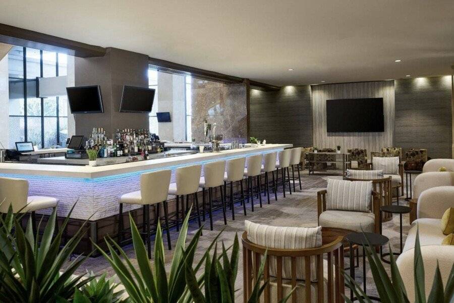 The Westin Airport bar