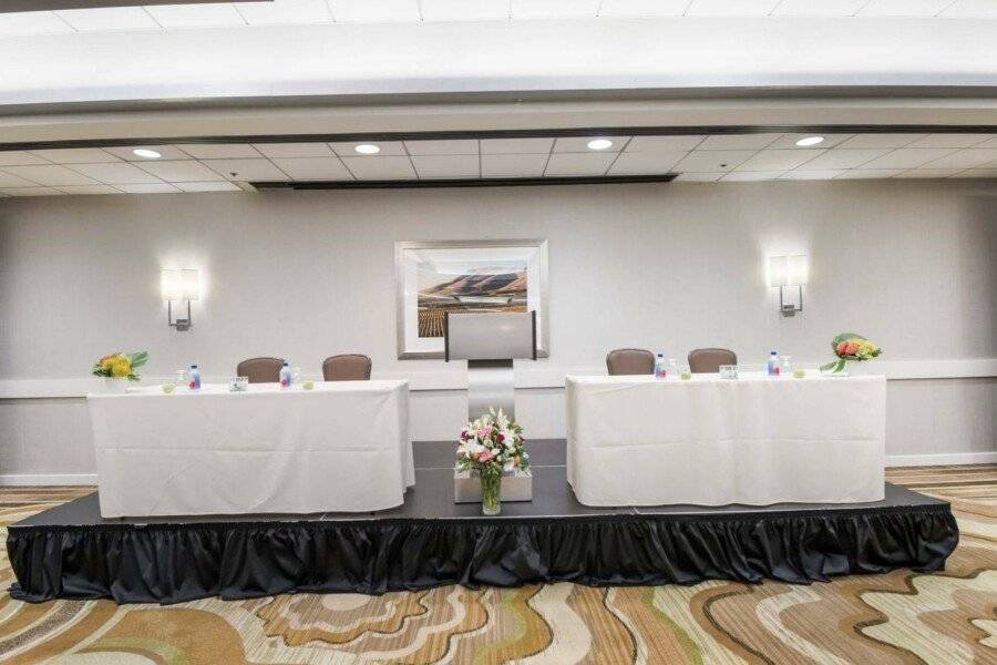 Sonesta Airport LAX conference room,meeting room