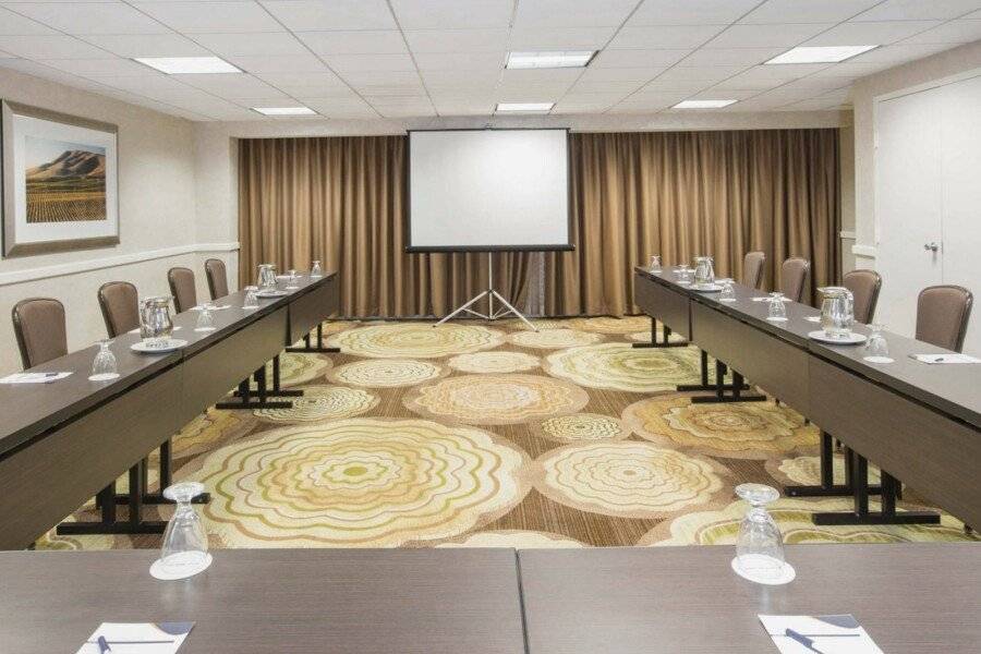 Sonesta Airport LAX conference room,meeting room