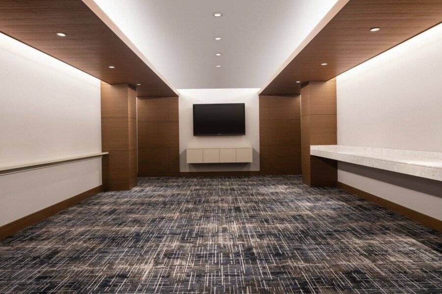 JW Marriott L.A. LIVE conference room