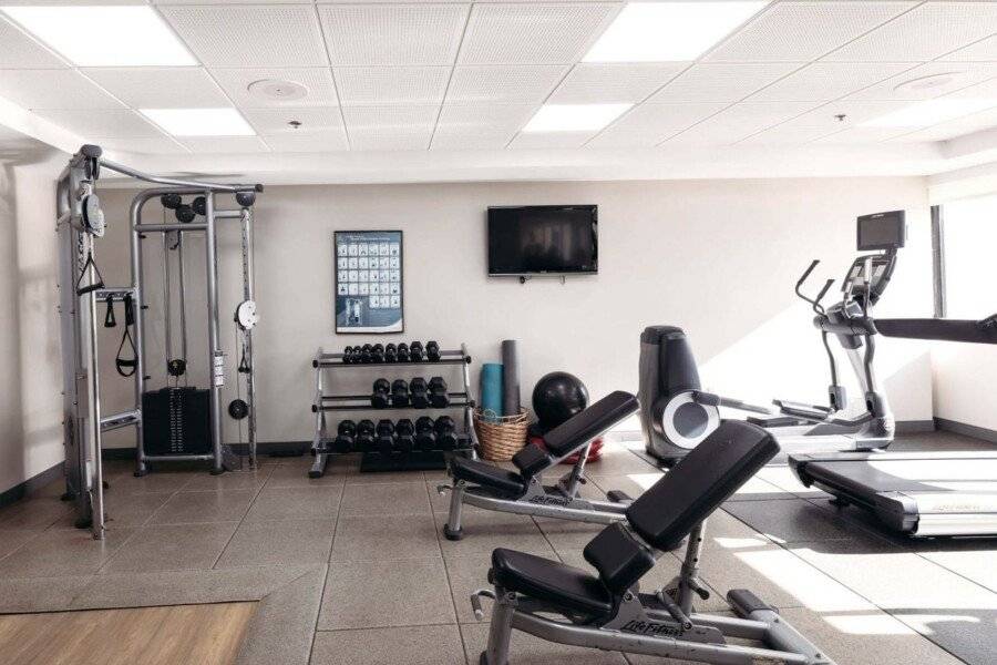 Hotel MDR Marina del Rey- a DoubleTree by Hilton fitness centre