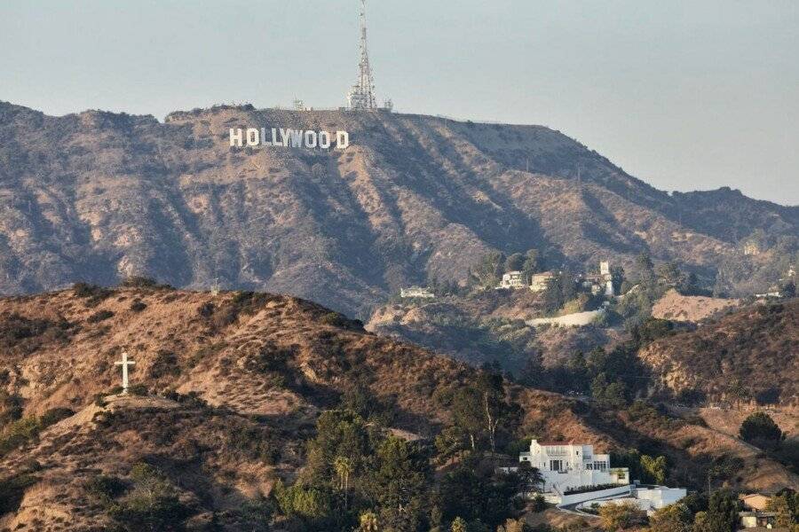 Loews Hollywood Hotel 