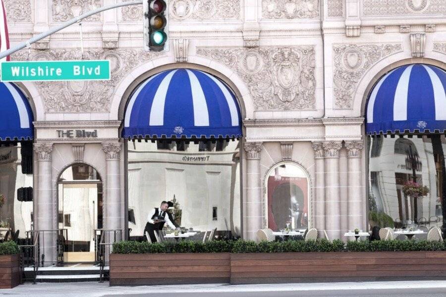 Beverly Wilshire, A Four Seasons Hotel facade, restaurant