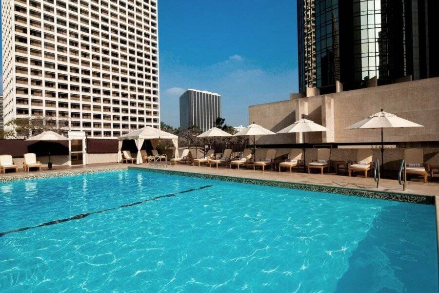 The Westin Bonaventure Hotel & Suites, rooftop pool,outdoor pool,pool