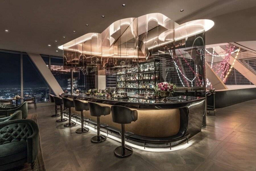 InterContinental - Downtown, an IHG Hotel bar