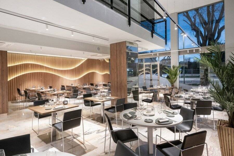 Salles Ciutat del Prat Barcelona Airport restaurant