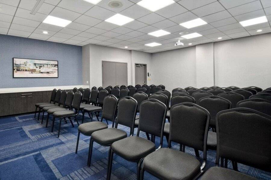 Hampton Inn NY-JFK conference room,meeting room