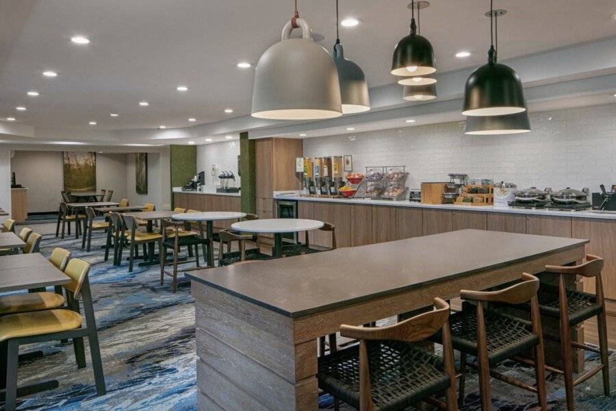 Fairfield Inn by Marriott JFK Airport restaurant