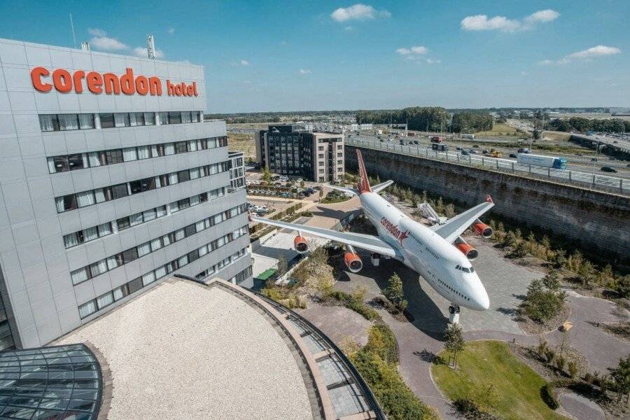 Corendon Amsterdam Schiphol Airport, a Tribute Portfolio Hotel ,hotel facade