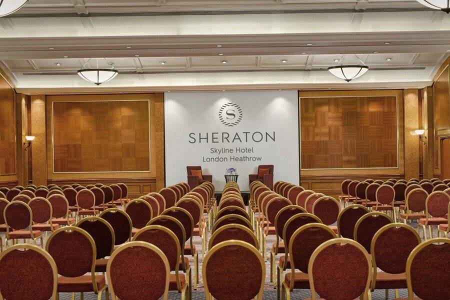 Sheraton Skyline Hotel London Heathrow conference room